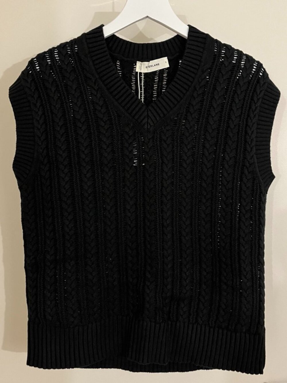 Everlane The Cotton-Merino Cable Vest in Black - Size S